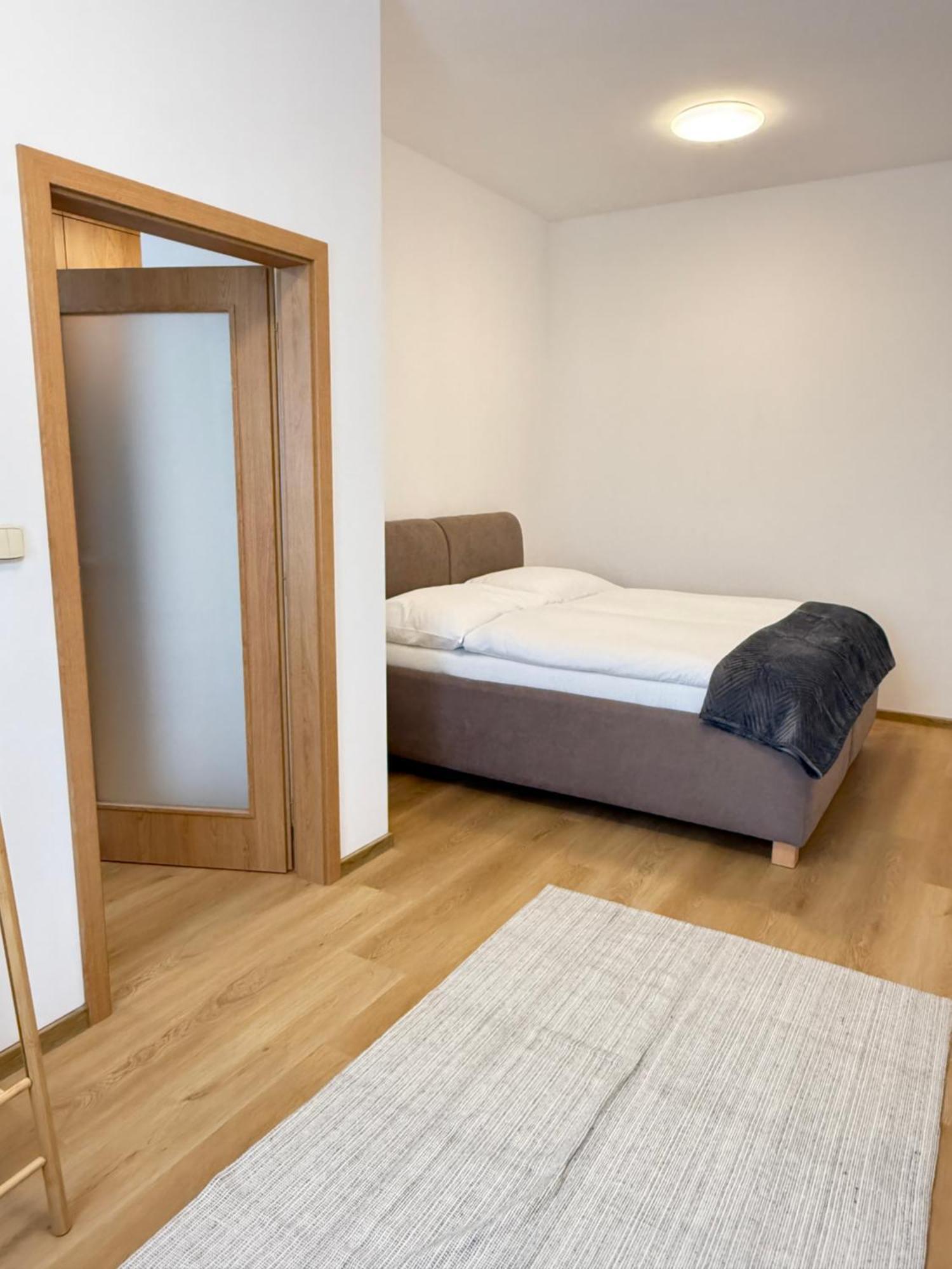 Riverside Apartment Praha Exterior foto